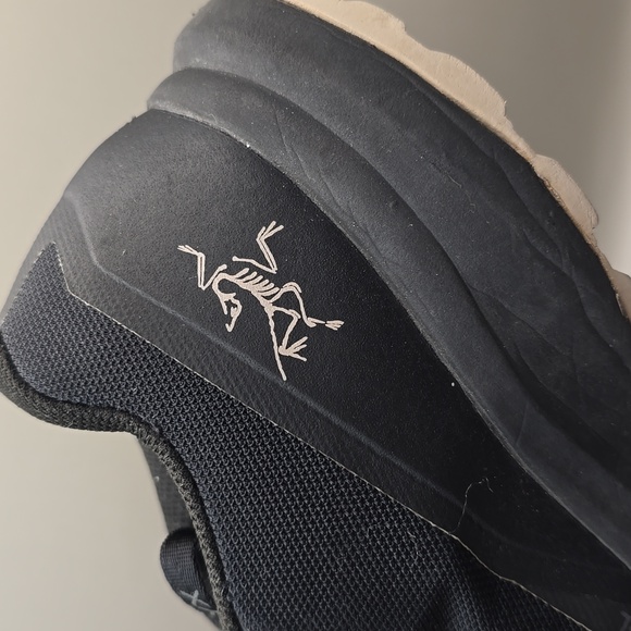 Arc'teryx Aerios FL Gore-Tex Shoes Men's 7.5 Black Low-Top Outdoors 225389 READ - Picture 8 of 10